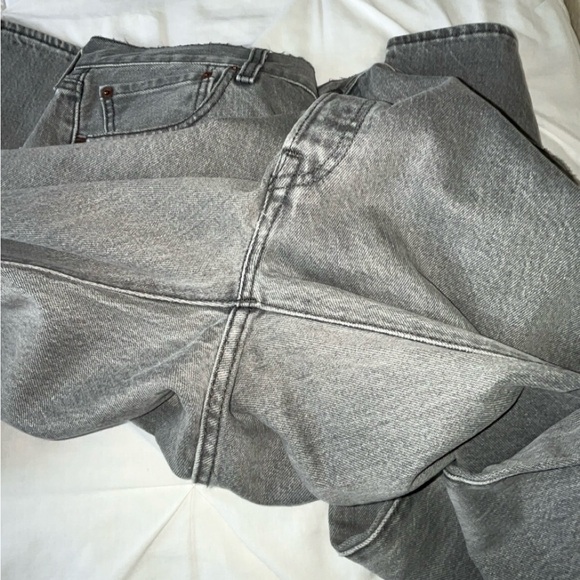 Levi’s 501 Men’s Grey Wash Straight-Leg Jeans  SIZE W36 L34 - Picture 4 of 7